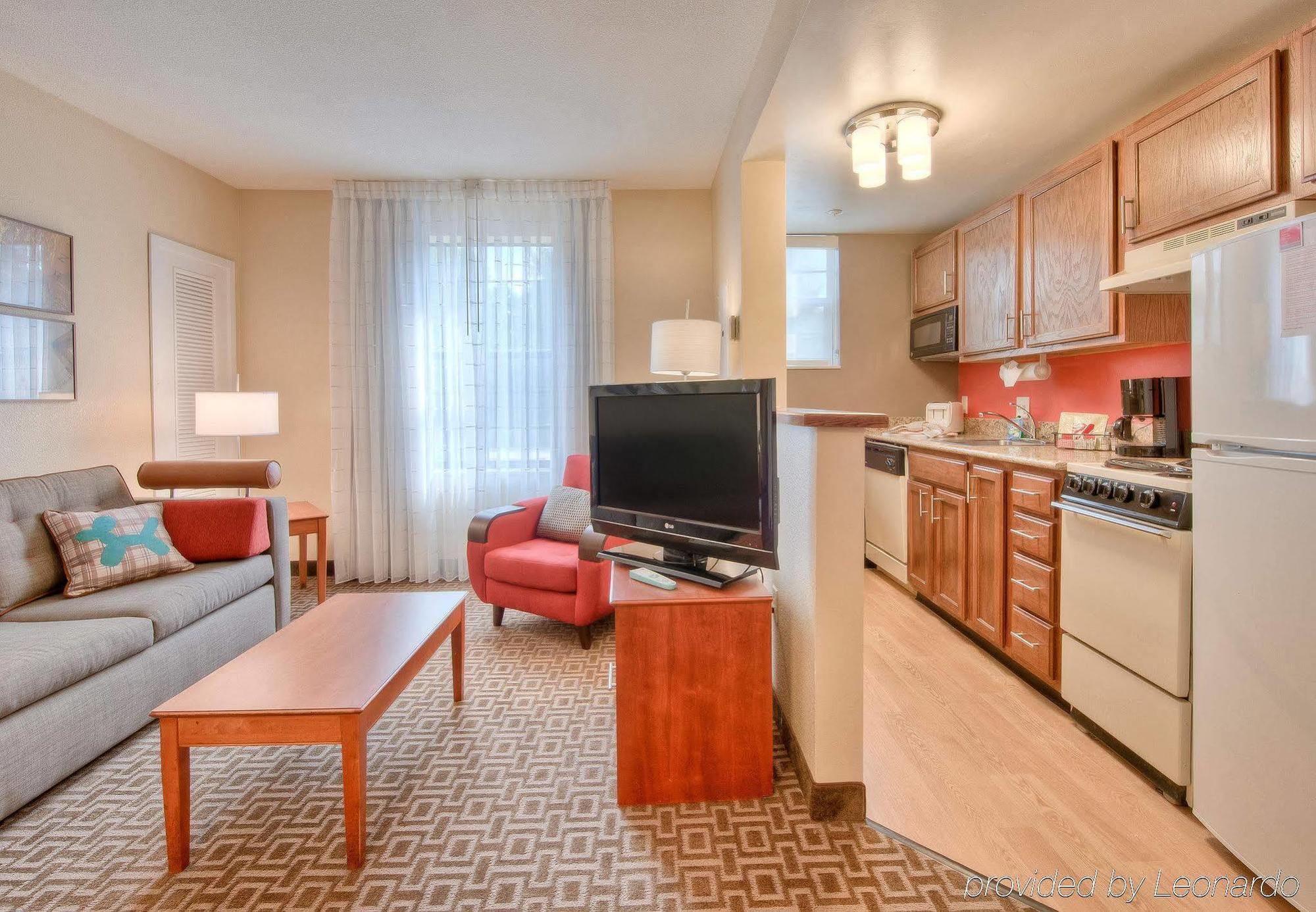 Towneplace Suites Charlotte University Research Park Εξωτερικό φωτογραφία