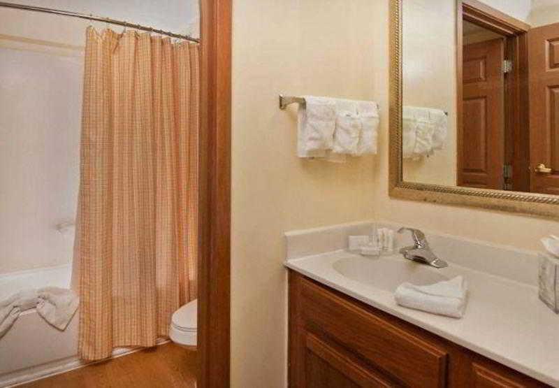 Towneplace Suites Charlotte University Research Park Δωμάτιο φωτογραφία
