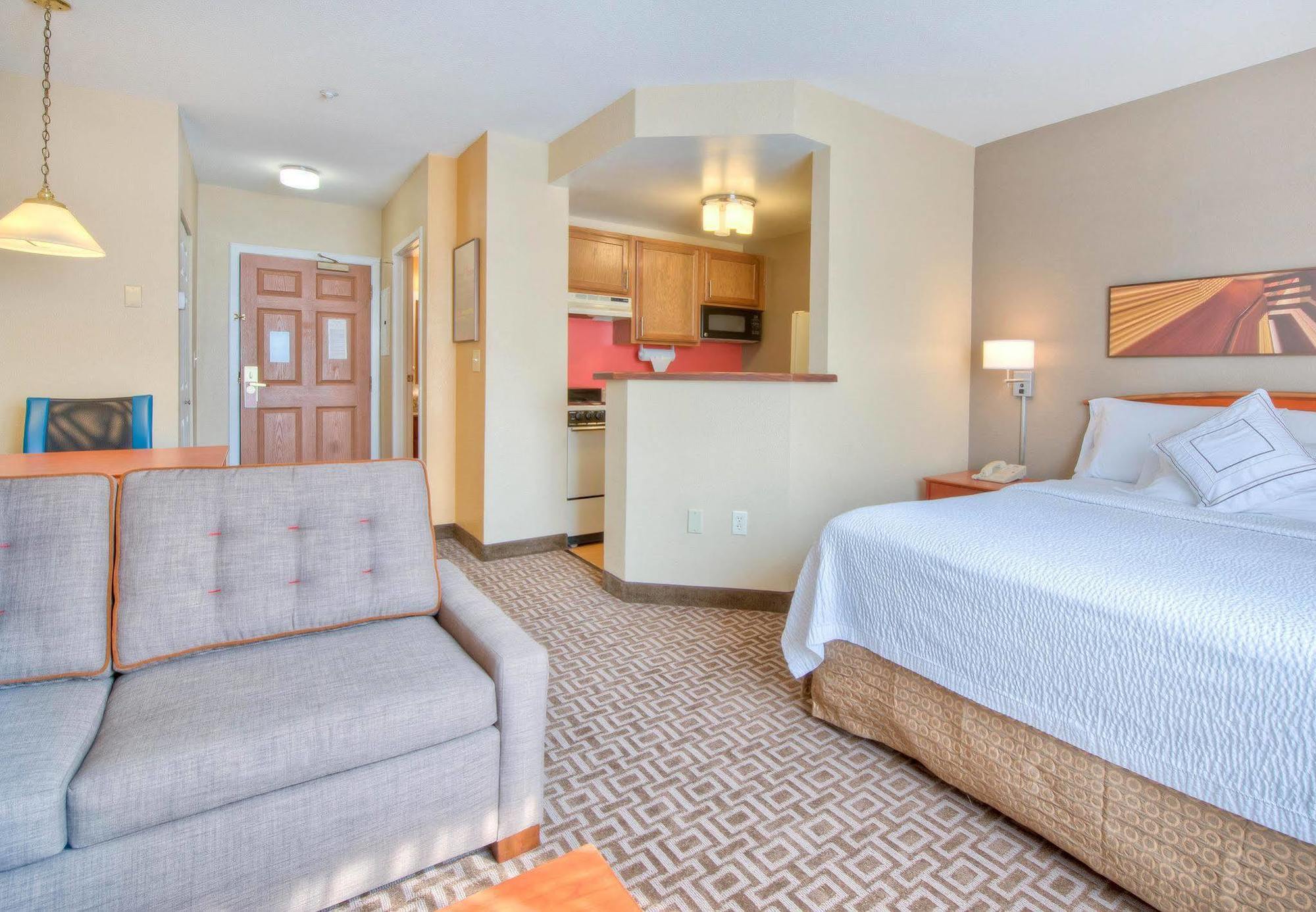 Towneplace Suites Charlotte University Research Park Εξωτερικό φωτογραφία